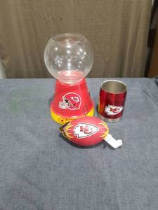 lot 1305 image: LOT OF KANSAS CITY CHIEFS ITEMS