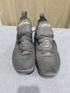 lot 1342 image: Nike LeBron Basketball Shoes Black with Number 23 Detail Size 6Y