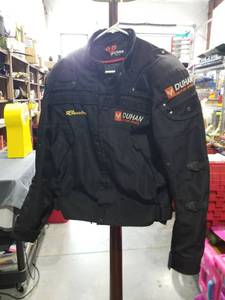 lot 1360 image: Duhan Motor Sports Racing Black Jacket Size Unknown