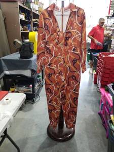 lot 1371 image: Womens Long Sleeve Jumpsuit Chain Print Rust Orange Size Large