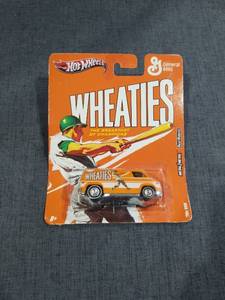 lot 1472 image: Hot Wheels Wheaties General Mills Die-Cast Car