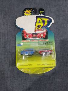 lot 1482 image: Mint1963 Corvette 1968 Pontiac Gto Diecast Cars Phat Boyz Mottro Rare