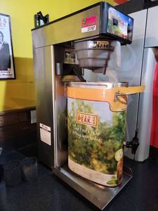 lot 21707 image: Gold Peak Iced Tea Beverage Dispenser - Commercial