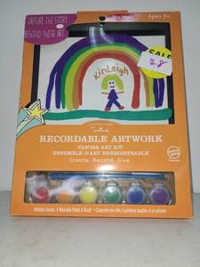 lot 28 image: Hallmark Connections KinLeigh Recordable Artwork Canvas Art Kit Ages 3