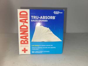 lot 65 image: Band-Aid Tru-Absorb Gauze Sponges 4.0 x 4.0 in 50 Large Sterile