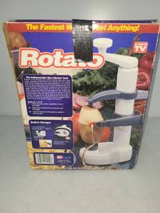 lot 72 image: Rotato Vegetable Peeler As Seen on TV