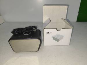 lot 95 image: SZ-01 Digital Alarm Clock with Wireless Charging