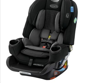 lot 124 image: Graco 4Ever Extend2Fit DLX 4-in-1 Car Seat
