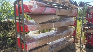 lot 7010 image: AGT 2 post car lift