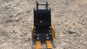lot 1139 image: MINI Excavator Bucket Attachment with Yellow Quick-Coupler Pins