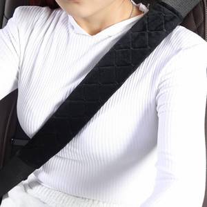 lot 45005 image: Seat Belt Cover Pad Seat Belt Cover Seat Belt Covers Seatbelt Cushion Seatbelt Covers Seat Belt Cover pad for Adults (2 Pack Black 15.5in)