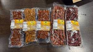 Sugar River Meat Snacks Variety Lot 32 oz Bags x5 (original, teriyaki, spicy dill, buffalo chx, rotisserie) - Retail: $0