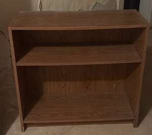 lot 112 image: Sturdy Bookcase Adjustable Shelf, Easy To Add More Shelves