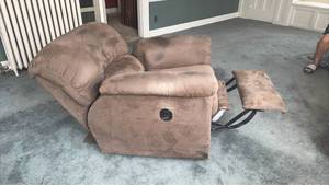lot 129 image: Microfiber Taupe Recliner Chair with Footrest