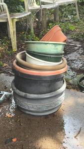 lot 316 image: Assorted Planters and Containers