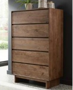 lot 25103 image: Ashley Furniture Isanti 5 Drawer Chest of Drawers - Retail $1,299