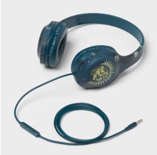lot 2038 image: Over-Ear Headphones - heyday with Chiny Soukhoummalay - Retail $15