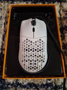 lot 106 image: Glorious Model O PC Gaming Race Matte White