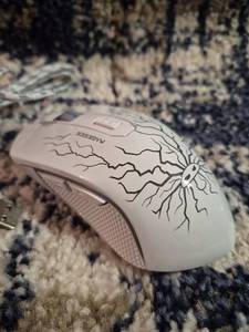 lot 107 image: MAGEGEE G6S Optical Gaming Mouse