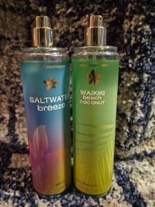 lot 126 image: Bath & Body Works Fine Fragrance Mist 2-Pack Saltwater Breeze Waikiki Beach Coconut 8 fl oz