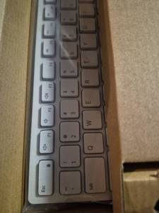 lot 149 image: Dell KB3121WMS3121W Wireless Keyboard and Mouse Combo Set