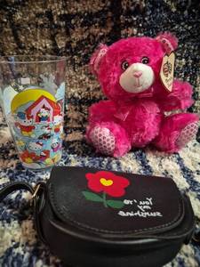 lot 193 image: Lot of 3 Items Hello Kitty Glass, McDonalds Glass, Pink Plush Bear with Tag