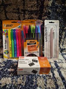 lot 239 image: BIC Marker and Pen Set with Binder Clips and Ballpoint Pen