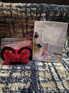 lot 241 image: The Creme Shop 3D Teddy Headband Sequin Plushie Spa Headband Minnie Mouse  Urban Butterfly LED Vanity Mirror Lot