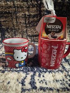 lot 254 image: Nescafe Clasico Coffee Gift Set 2 Mugs