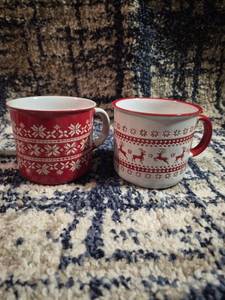 lot 258 image: Design Studio 2-Piece Enamel Mug Set Red White Holiday Pattern