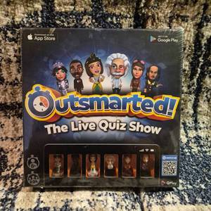 lot 300 image: Outsmarted The Live Quiz Show Board Game with 6 Genius Miniatures