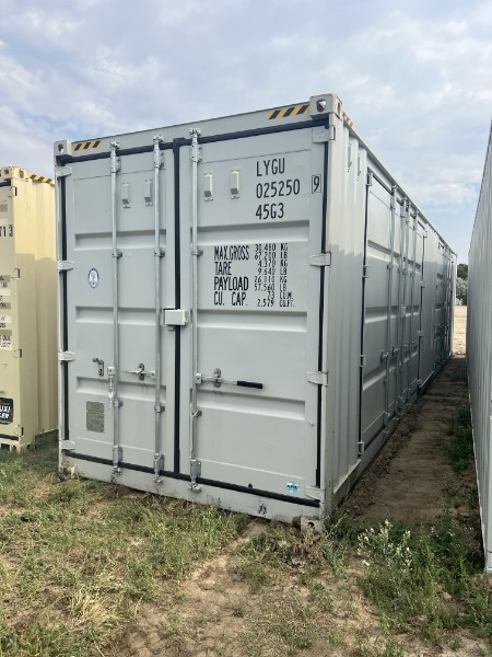 lot 33 image: 40 One-Trip Shipping Container - Secure Storage  Conex - Two Side Doors