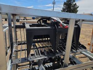 lot 6676 image: LandHonor MRB-72-44W Mini Skid Steer Rock Grapple Attachment
