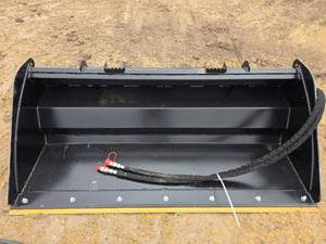 lot 6770 image: Raytree 72 Inch Power Rake Bucket RMRB72 Skid Steerr Attachment