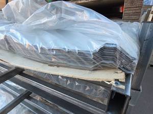 lot 6814 image: Galvanized Steel Panels SDLGSS (Approx 40 x 94) 50 Pieces