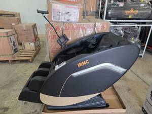 lot 6819 image: Premium IRMC Massage Chair with Voice Control