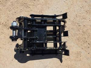 lot 6857 image: iRanch IREAS Wood Grab Attachment for Mini Excavator