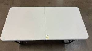 lot 2024 image: Parkform 4-Bi-Fold Durable Study Multi-Use Table