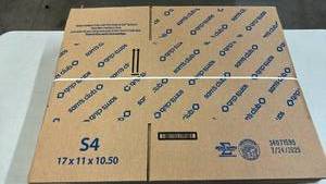 lot 2068 image: ShippingMoving Boxes. 17x11x10.50. Qty 25.