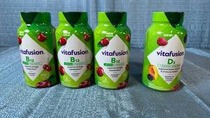 lot 2083 image: Vitafusion B12 Extra Strength Cherry 170 Gummies and D3 Berry Peach 150 Gummies Lot