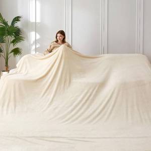 lot 142291 image: COOVA Oversized King Fleece Blanket 120x120 inches, Soft Cozy Warm Giant Extra Large 10x10 Blanket for Bed, Sofa, Couch,Travel, Camping, California Huge Flannel Big Throw Blanket, Beige