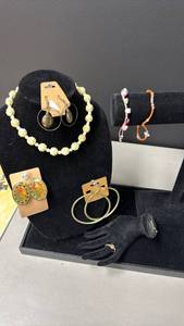 lot 104 image: Fashion Jewelry Lot -Earrings, Bracelets, Necklace and Ring