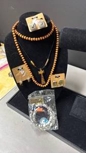 lot 107 image: Fashion Jewelry - Beaded Necklace, Earrings, and Cross Pendant Necklace