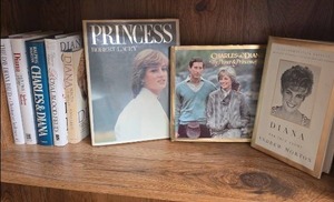 lot 702 image: Lot of 8 hardback Books Princess Diana, Charles & Diana, Royal Biography Collection.  A few are first editions.