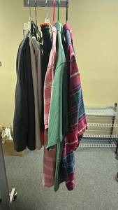 lot 207 image: Mens Clothing Lot- shorts Size 40 and tops Size XL