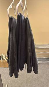 lot 216 image: Lot of 3 Mens Gray and Black Knit Sweat Pants Size XXL