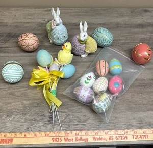 lot 507 image: Easter Decorative Wood  Painted and Carved Eggs and Bunny and Chic figurines
