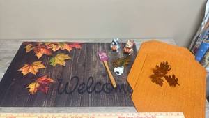 lot 523 image: Fall Welcome Door Mat, Decorative Leaf napkin rings, spatula, leaf nightlight  and two carved animal Figurines
