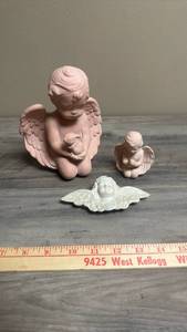 lot 564 image: Angel Figurine Lot - 3 Ceramic Pieces - Pink Winged Cherubs and a White Hanging Angel