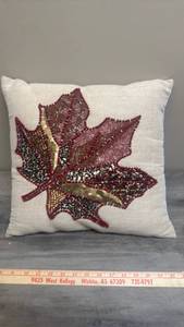 lot 570 image: Decorative Pillow with Beaded Maple Leaf Design